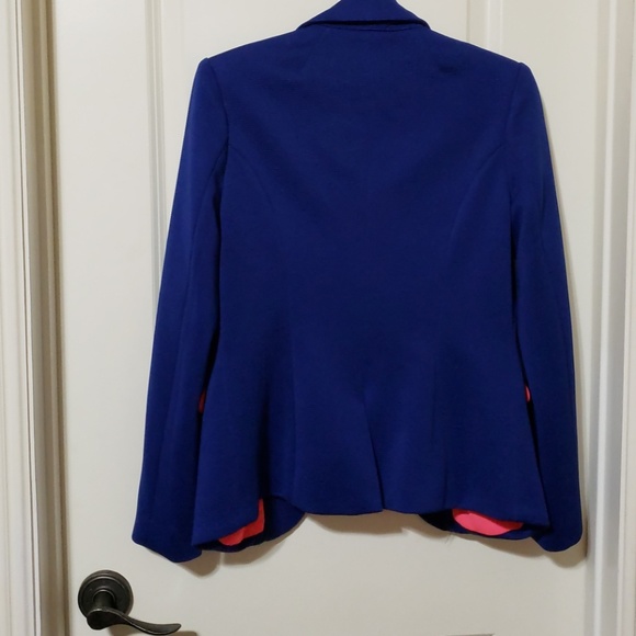 Blazer - Picture 3 of 3